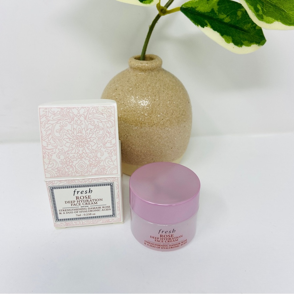 NWT FRESH Rose Deep Hydration Face Cream Mini